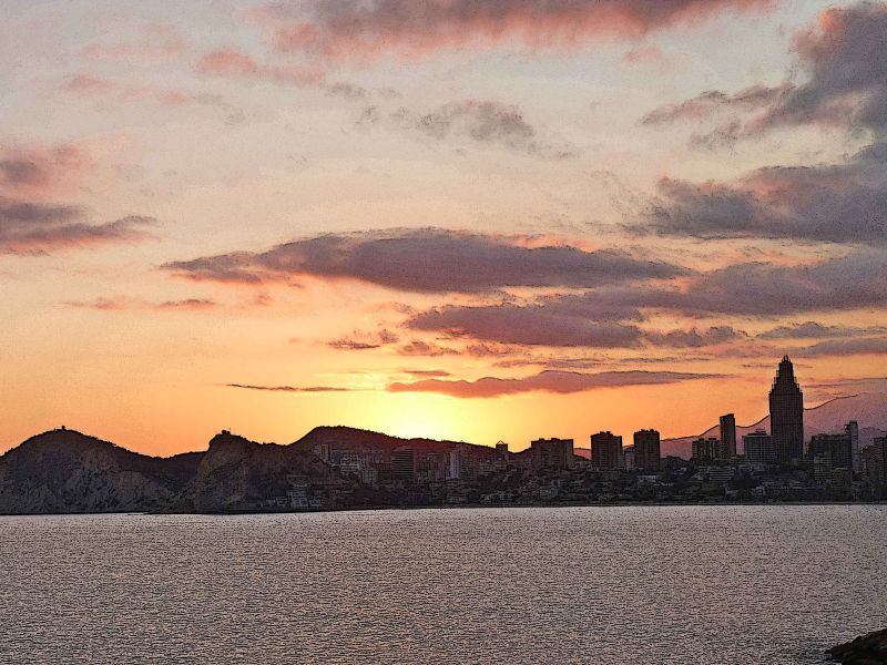 benidorm     genial.jpg